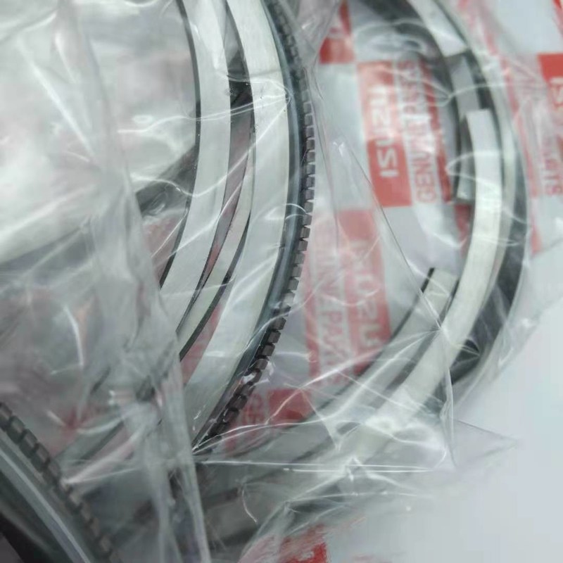 8-98017166-0 مجموعة حلقات المكبس تناسب ZX330-3 ZX240-3 حفارة 4HK1 6HK1 محرك ديزل